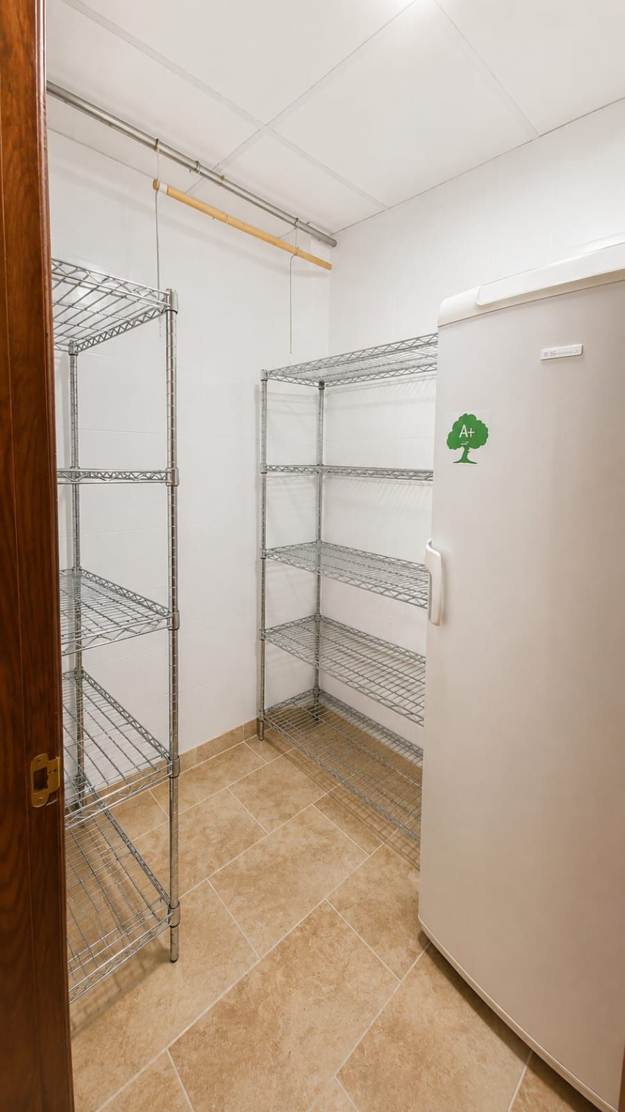 Se vende Villa - Chalet de 6 dormitorios en Costa Del Sol, Málaga, España