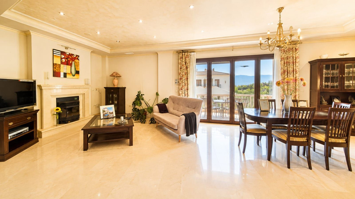 Se vende Villa - Chalet de 6 dormitorios en Costa Del Sol, Málaga, España