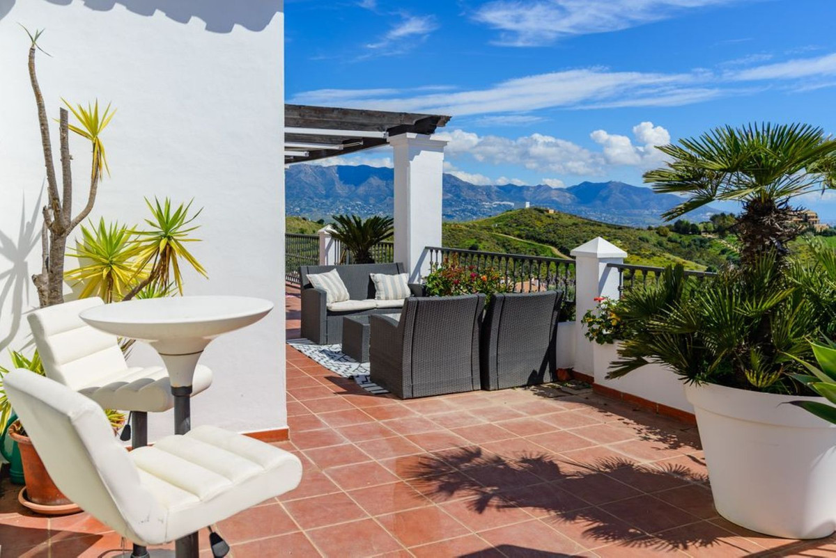 Se vende Ático de 2 dormitorios en Costa Del Sol, Málaga, España