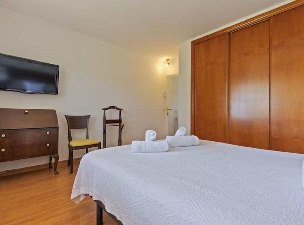 Se vende Villa - Chalet de 6 dormitorios en Costa Del Sol, Málaga, España
