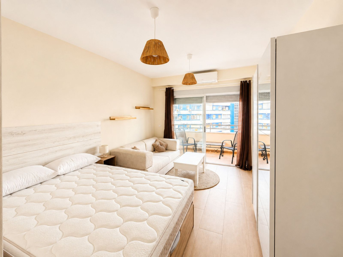 1 Bed Apartment for sale in Torremolinos Costa Del Sol, Málaga, Spain