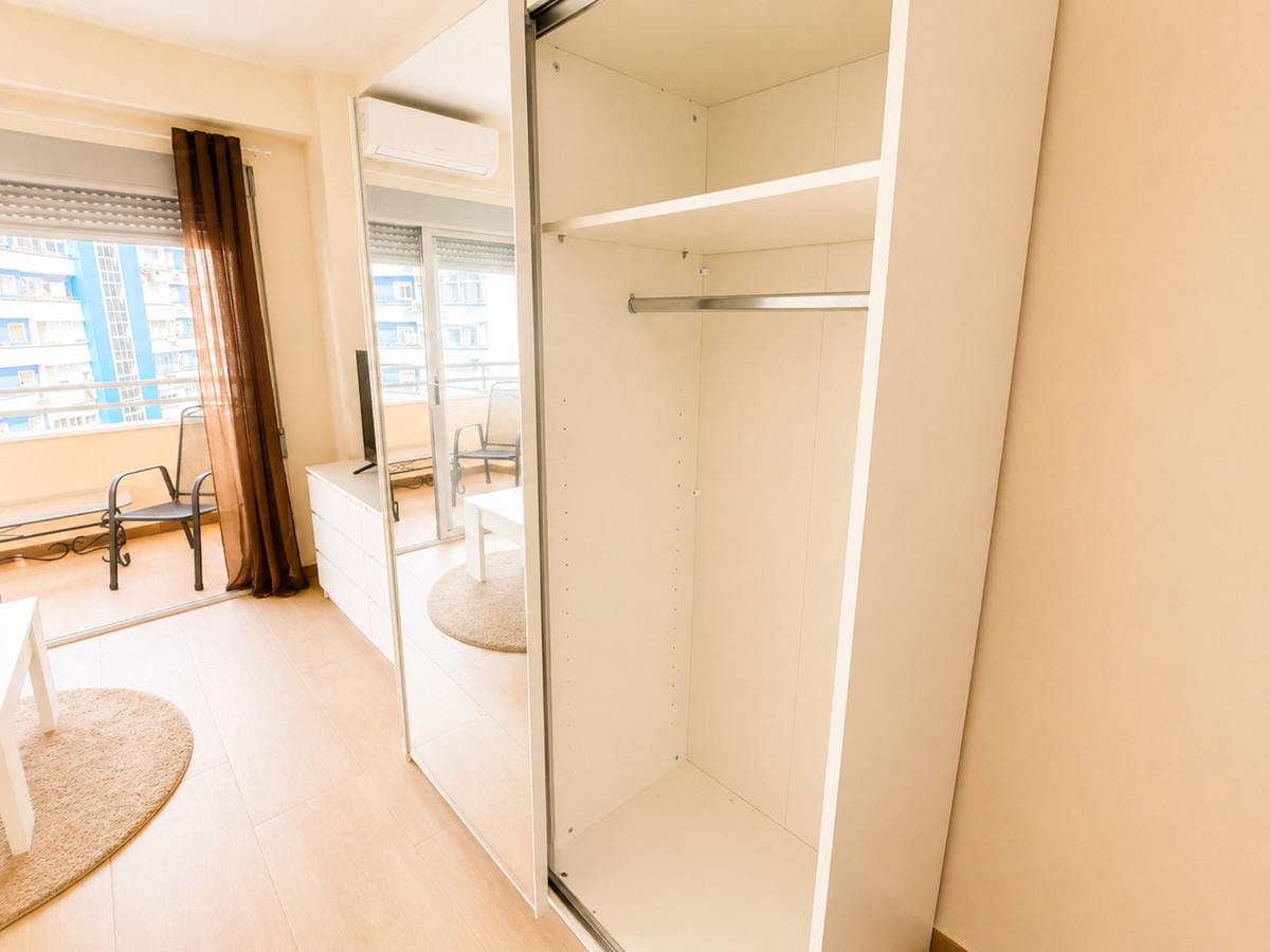 1 Bed Apartment for sale in Torremolinos Costa Del Sol, Málaga, Spain