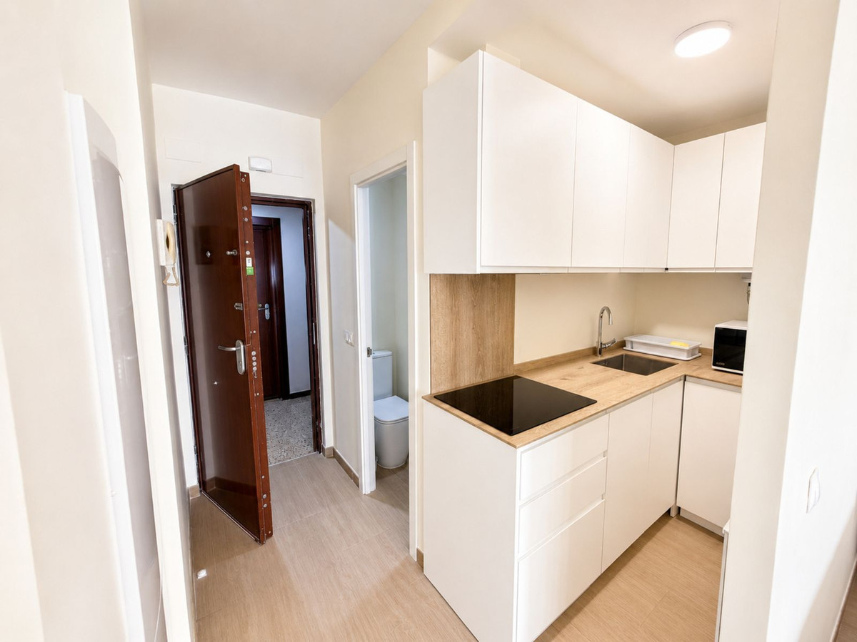 1 Bed Apartment for sale in Torremolinos Costa Del Sol, Málaga, Spain