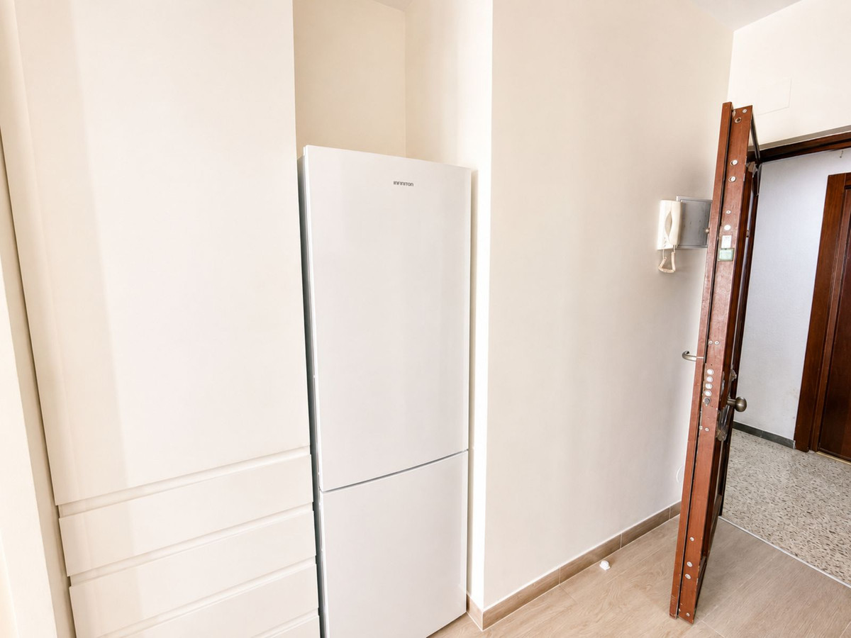 1 Bed Apartment for sale in Torremolinos Costa Del Sol, Málaga, Spain