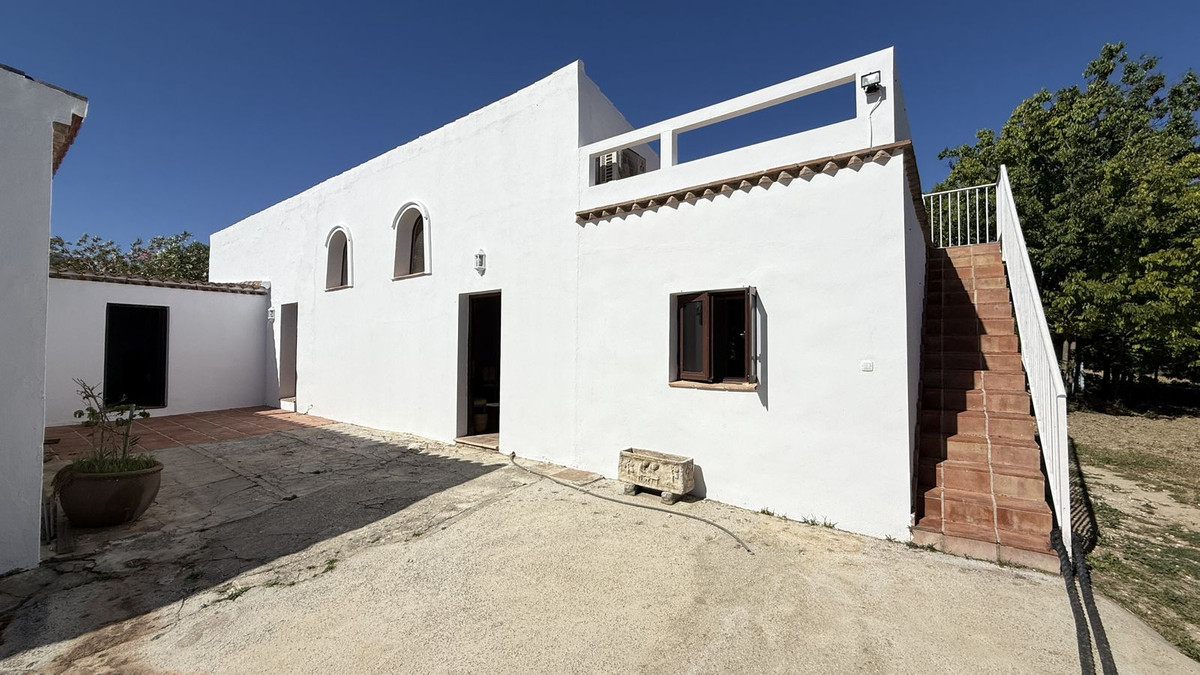 Se vende Finca - Cortijo de 7 dormitorios en Costa Del Sol, Málaga, España