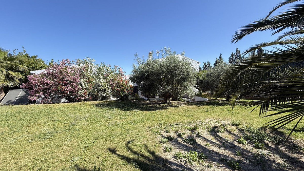 Se vende Finca - Cortijo de 7 dormitorios en Costa Del Sol, Málaga, España