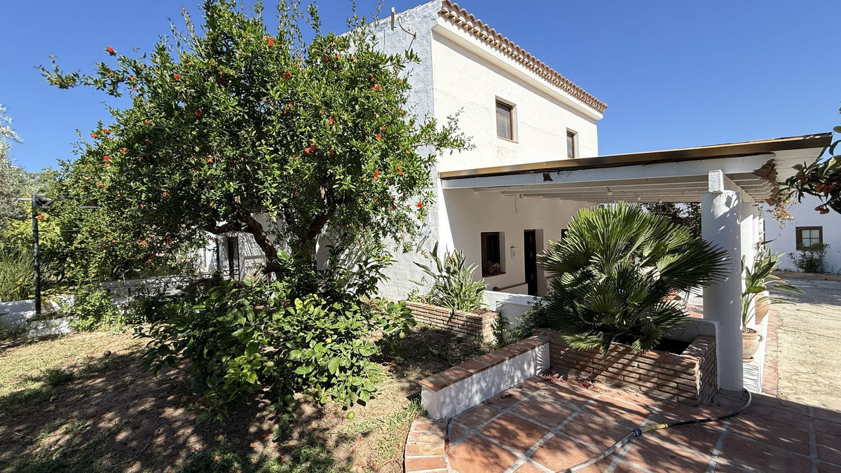 Se vende Finca - Cortijo de 7 dormitorios en Costa Del Sol, Málaga, España