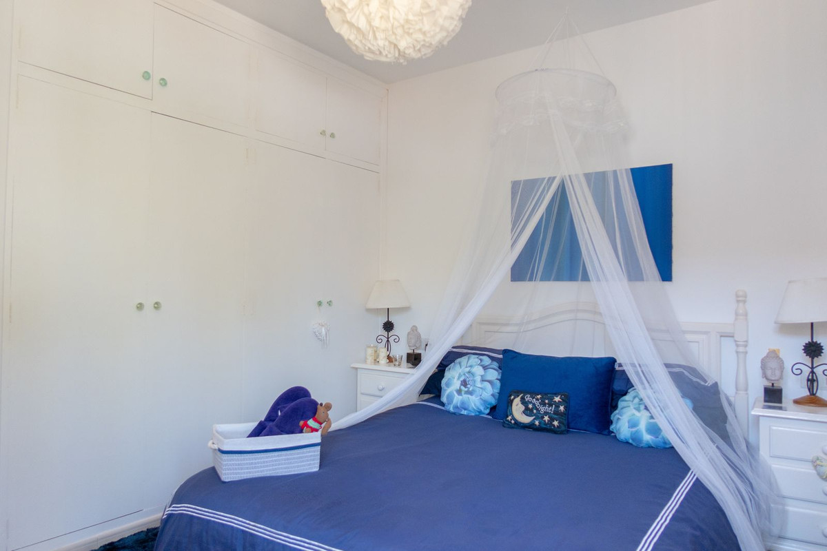 Se vende Villa - Chalet de 3 dormitorios en Costa Del Sol, Málaga, España