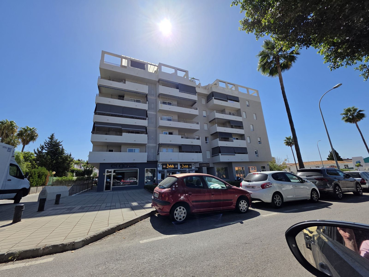 Se vende Apartamento Planta Media de 3 dormitorios en Costa Del Sol, Málaga, España