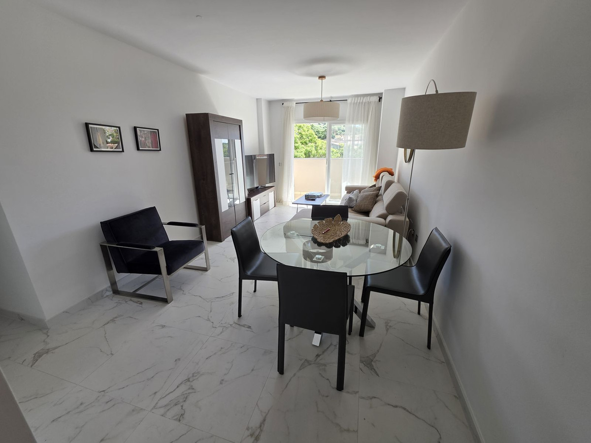 Se vende Apartamento Planta Media de 3 dormitorios en Costa Del Sol, Málaga, España