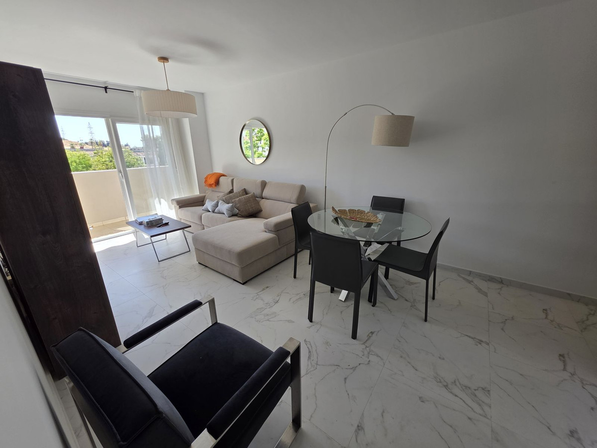 Se vende Apartamento Planta Media de 3 dormitorios en Costa Del Sol, Málaga, España