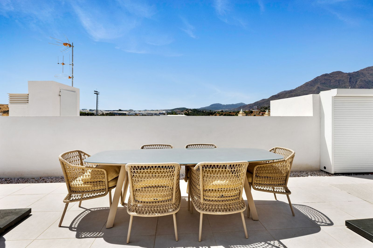 Se vende Ático de 2 dormitorios en Costa Del Sol, Málaga, España