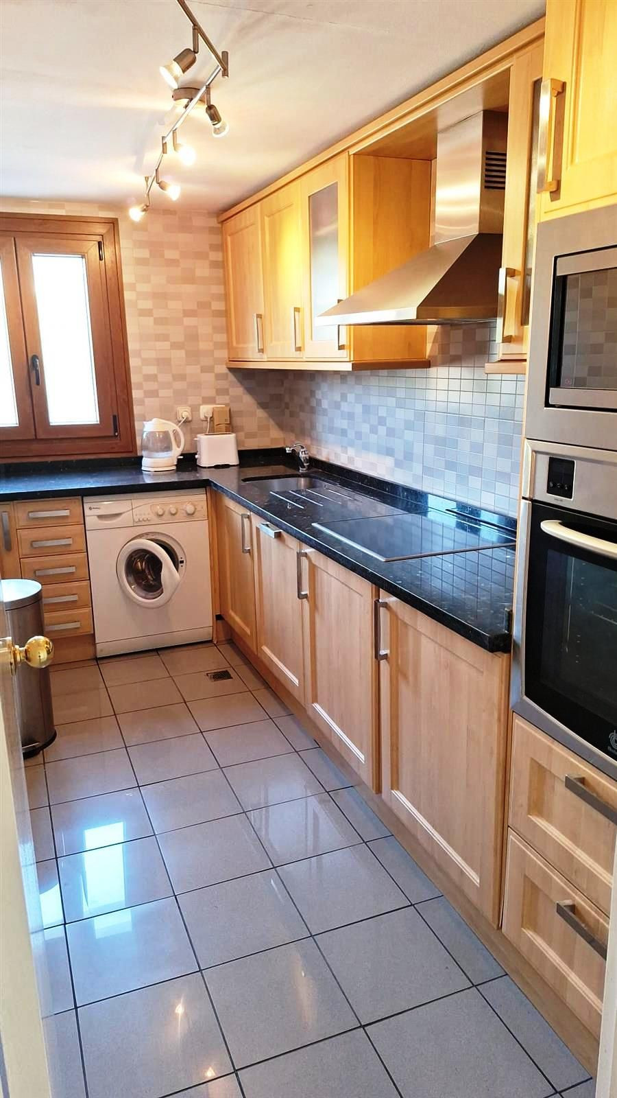 Se vende Apartamento Planta Media de 3 dormitorios en Costa Del Sol, Málaga, España