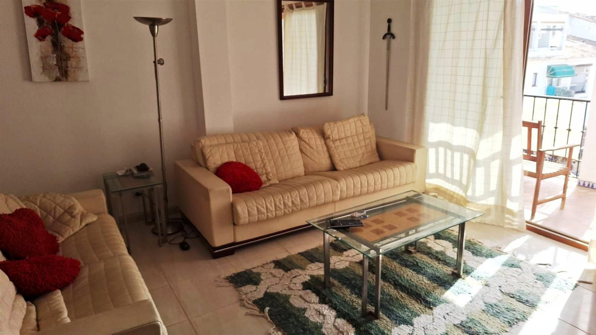 Se vende Apartamento Planta Media de 3 dormitorios en Costa Del Sol, Málaga, España
