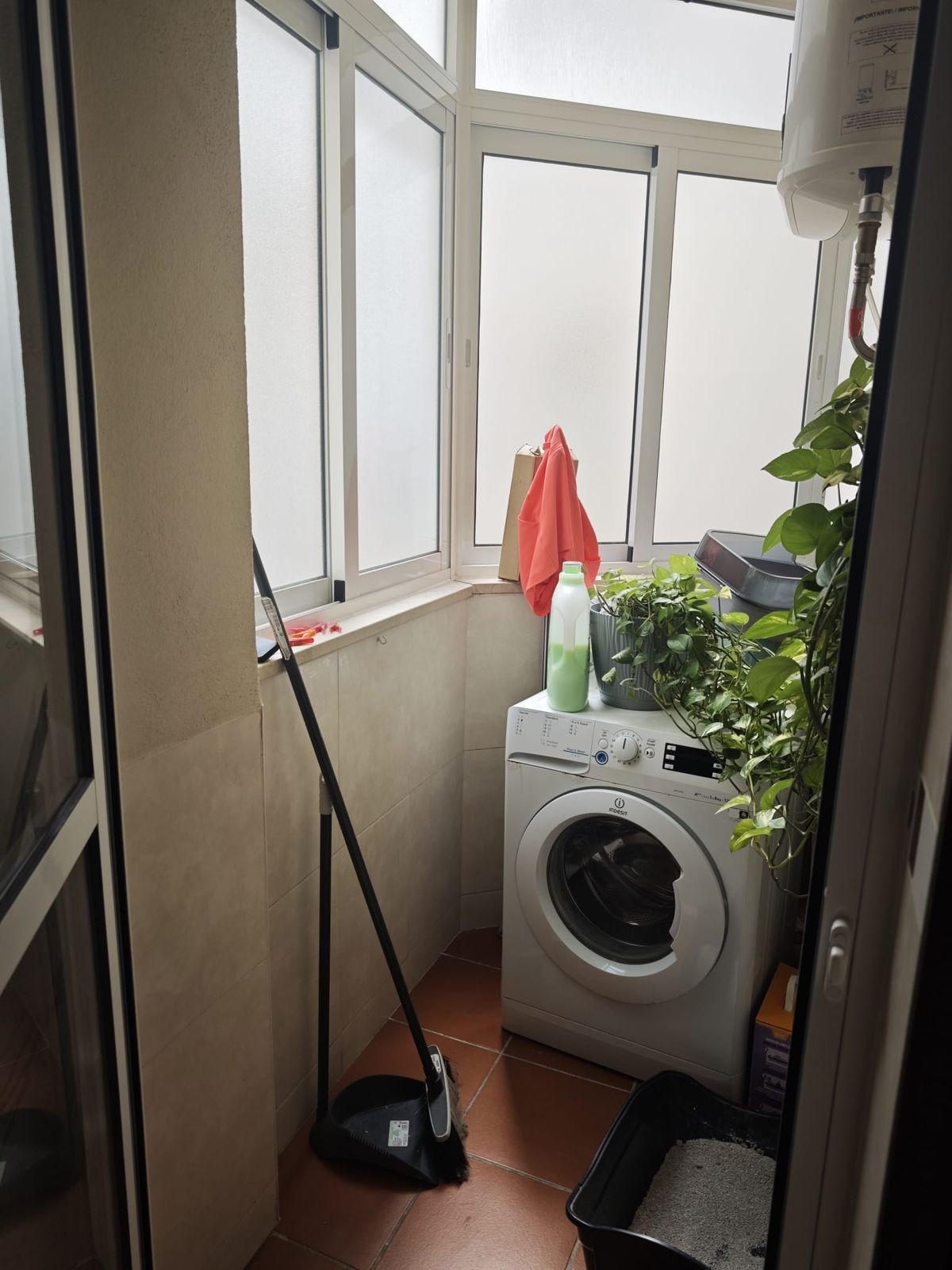 Se vende Apartamento Planta Media de 4 dormitorios en Costa Del Sol, Málaga, España