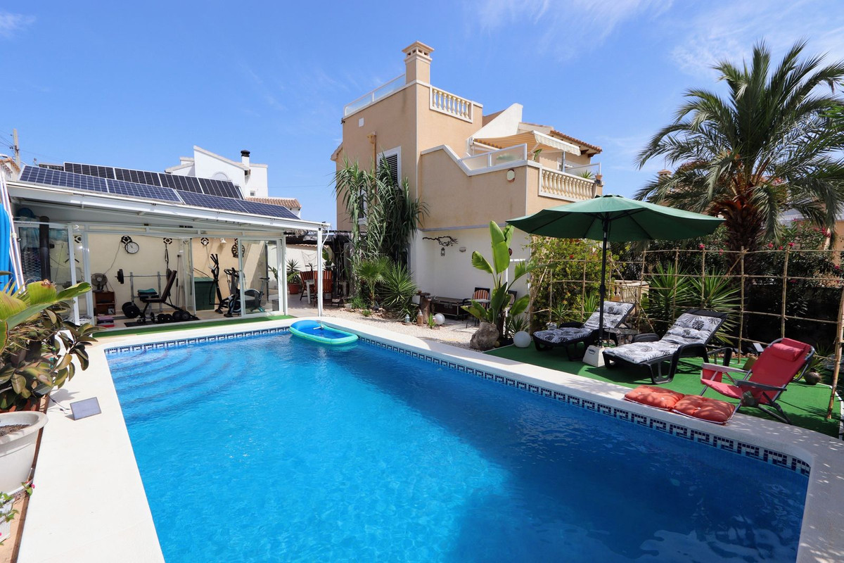 3 Bed Townhouse for sale in Villamartin Costa Blanca, Alicante, Spain