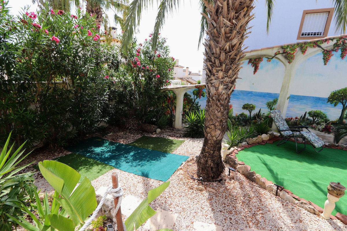 3 Bed Townhouse for sale in Villamartin Costa Blanca, Alicante, Spain