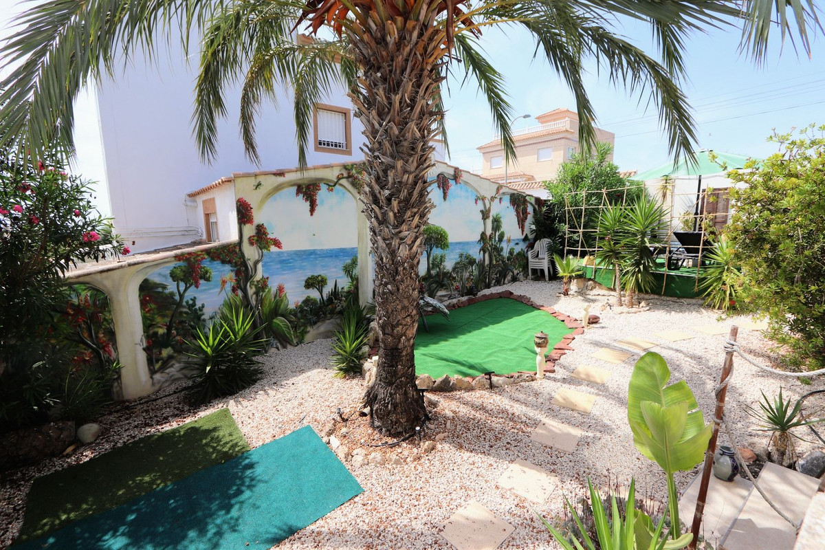 3 Bed Townhouse for sale in Villamartin Costa Blanca, Alicante, Spain