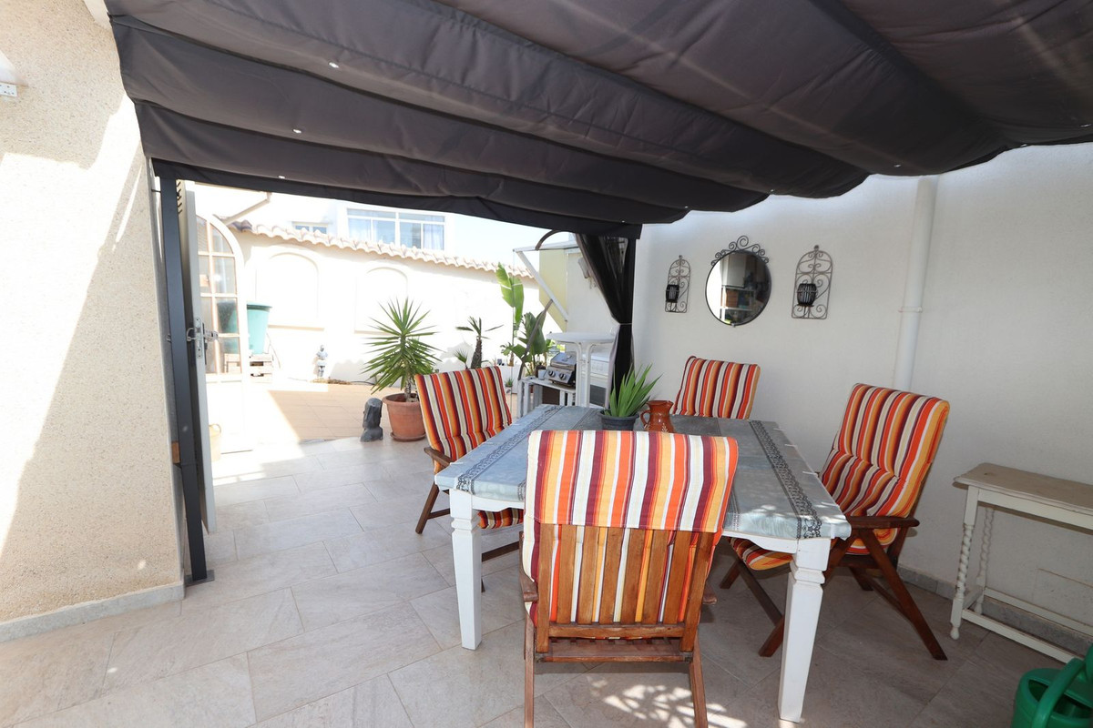 3 Bed Townhouse for sale in Villamartin Costa Blanca, Alicante, Spain