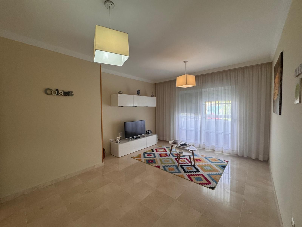2 Bed Apartment for sale in La Duquesa Costa Del Sol, Málaga, Spain