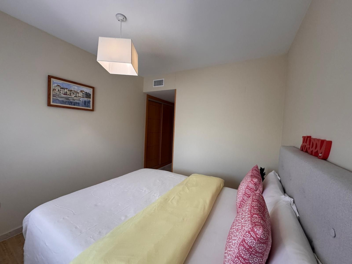 2 Bed Apartment for sale in La Duquesa Costa Del Sol, Málaga, Spain