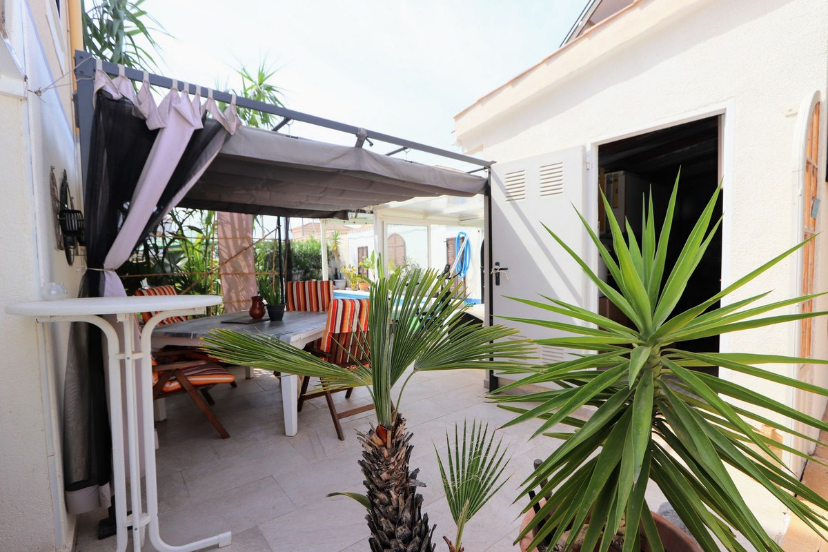 3 Bed Townhouse for sale in El Galan Costa Blanca, Alicante, Spain