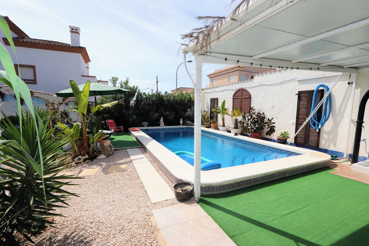 3 Bed Townhouse for sale in El Galan Costa Blanca, Alicante, Spain