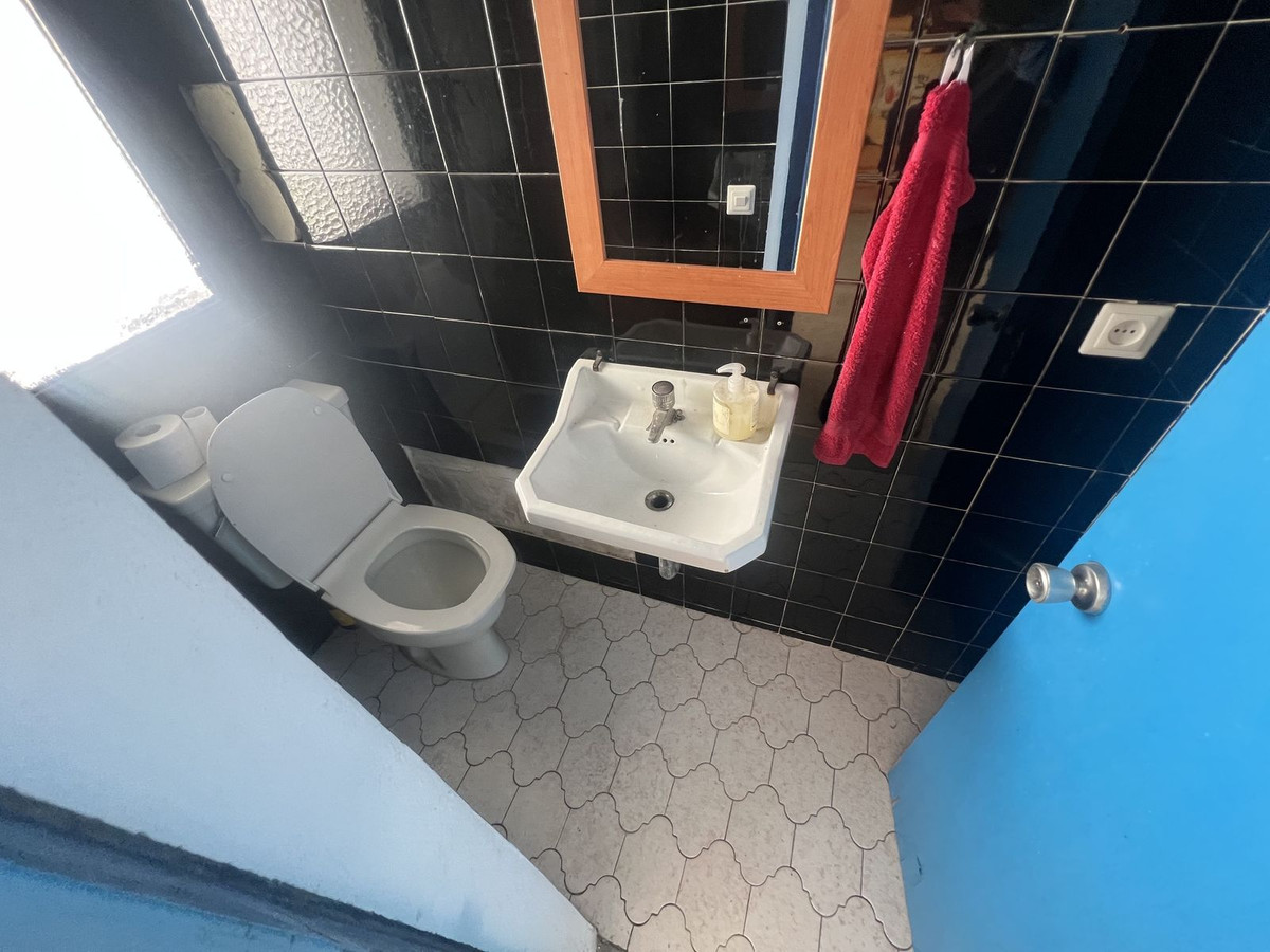 4 Bed Townhouse for sale in Estepona Costa Del Sol, Málaga, Spain