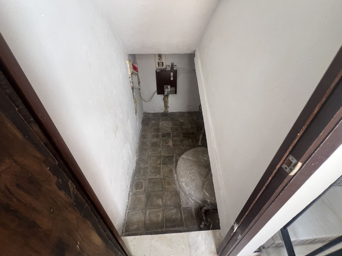 4 Bed Townhouse for sale in Estepona Costa Del Sol, Málaga, Spain