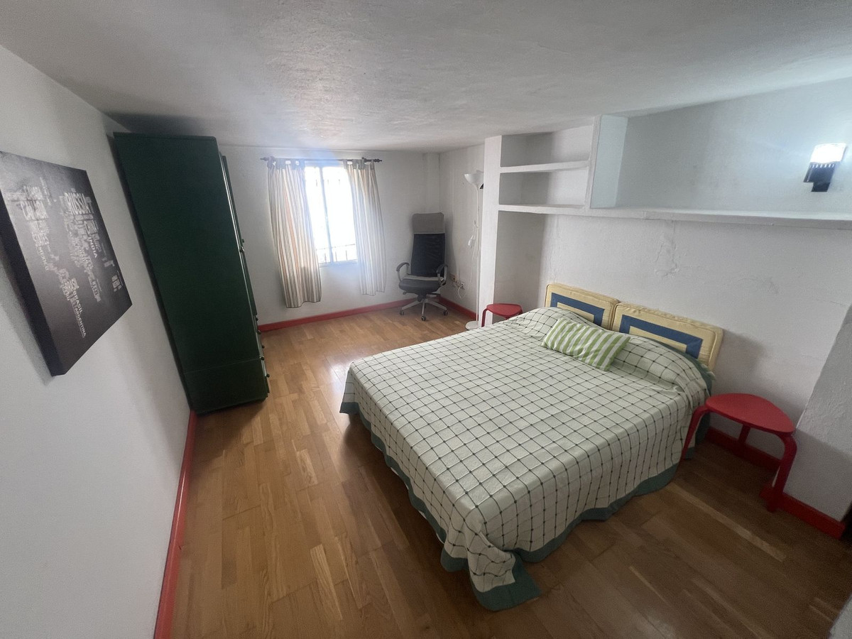 4 Bed Townhouse for sale in Estepona Costa Del Sol, Málaga, Spain