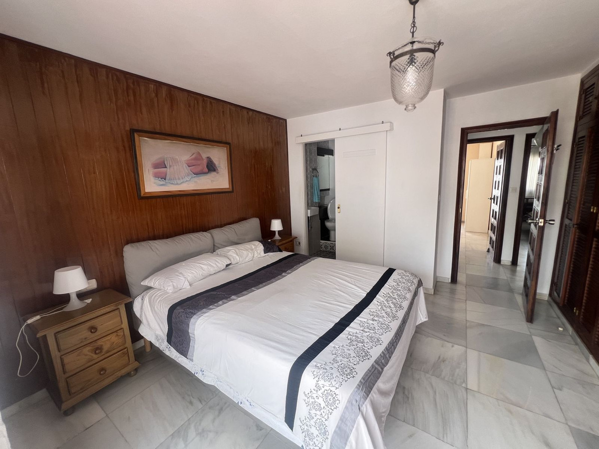 4 Bed Townhouse for sale in Estepona Costa Del Sol, Málaga, Spain