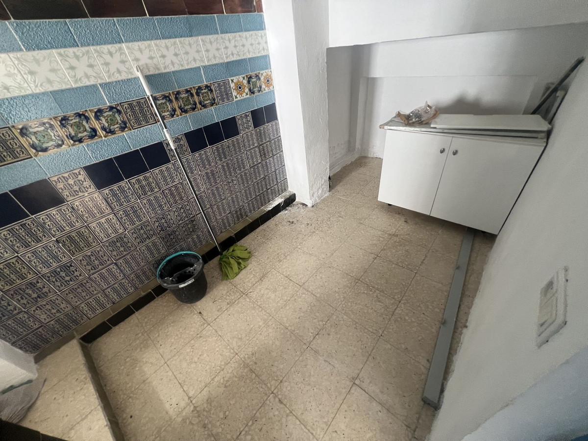 4 Bed Townhouse for sale in Estepona Costa Del Sol, Málaga, Spain