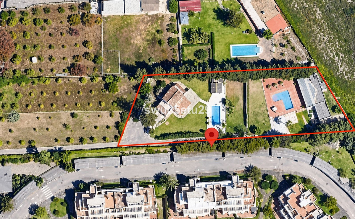 7 Bed Plots for sale in Estepona Costa Del Sol, Málaga, Spain