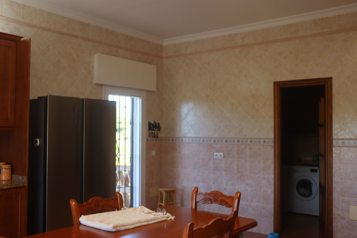 3 Bed Townhouse for sale in La Cala De Mijas Costa Del Sol, Málaga, Spain