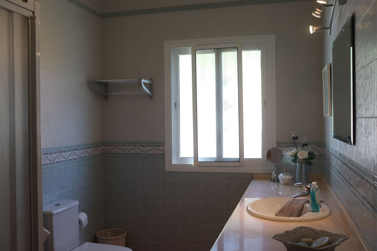 3 Bed Townhouse for sale in La Cala De Mijas Costa Del Sol, Málaga, Spain