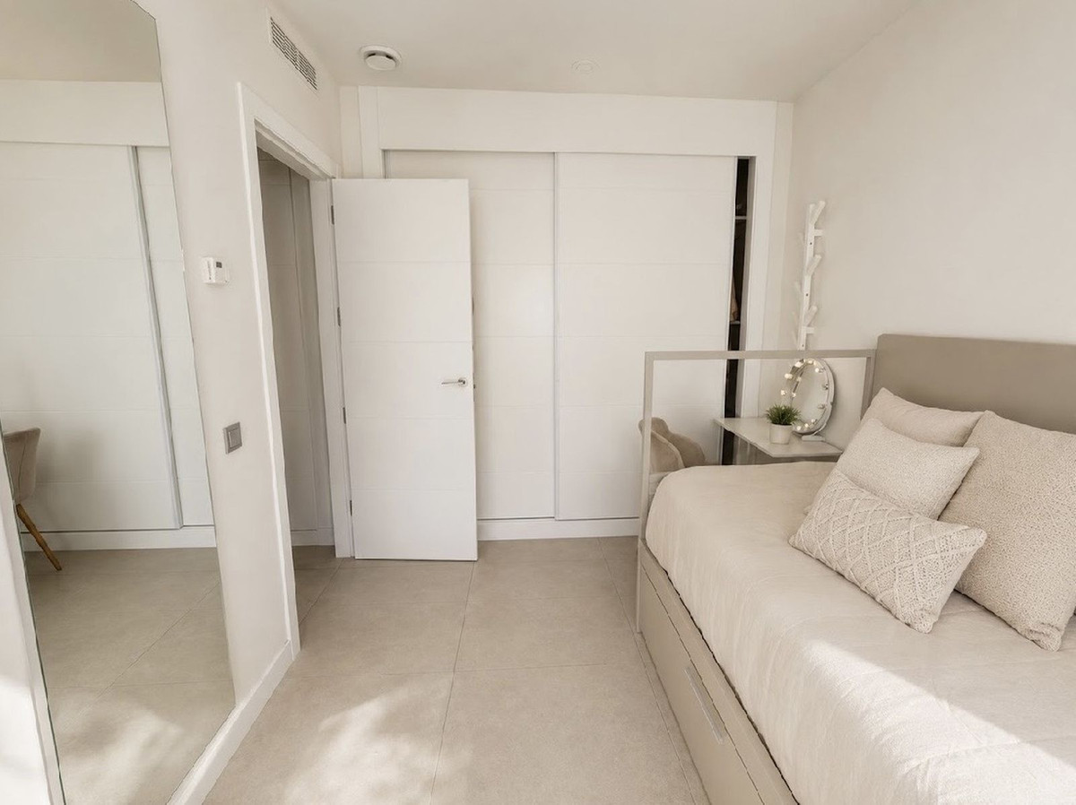 2 Bed Apartment for sale in Benalmadena Costa Del Sol, Málaga, Spain