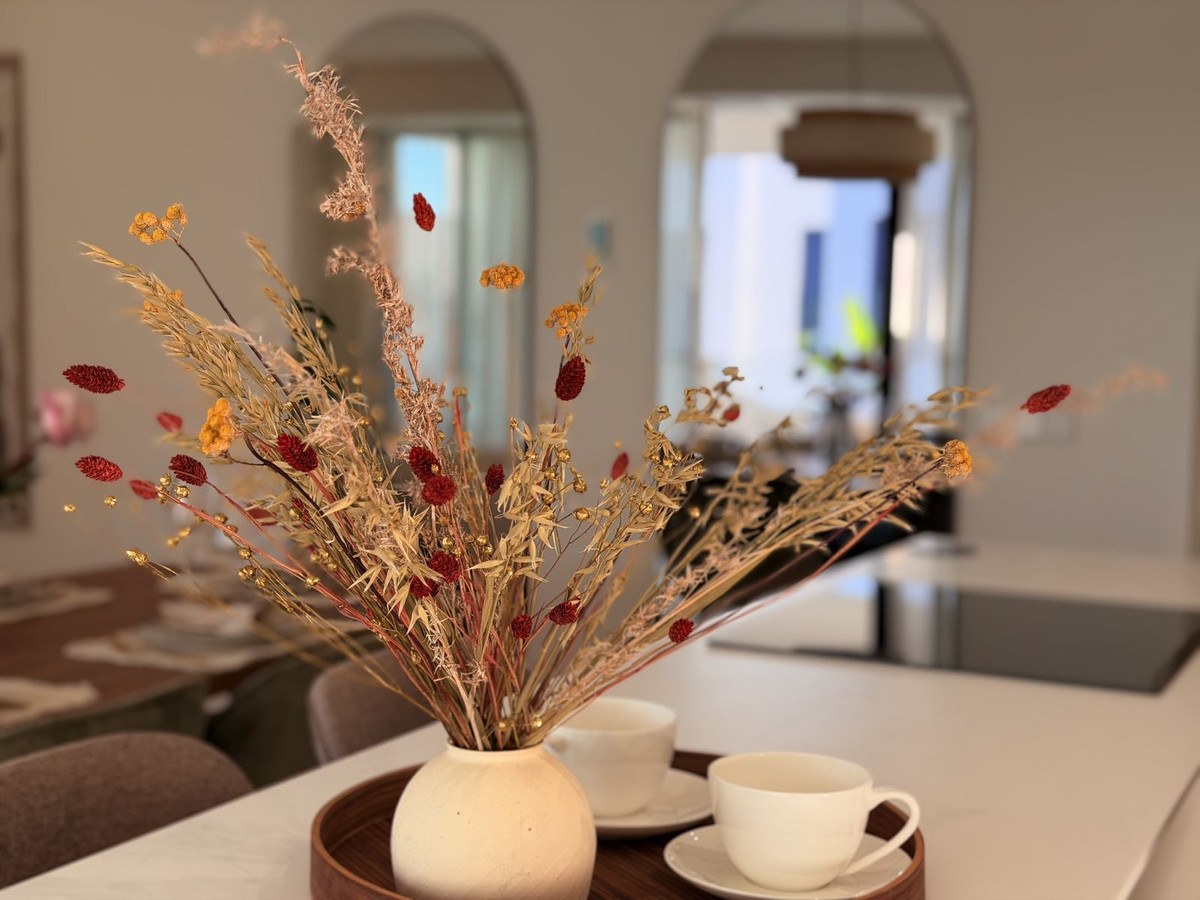 Se vende Apartamento Planta Media de 2 dormitorios en Costa Del Sol, Málaga, España