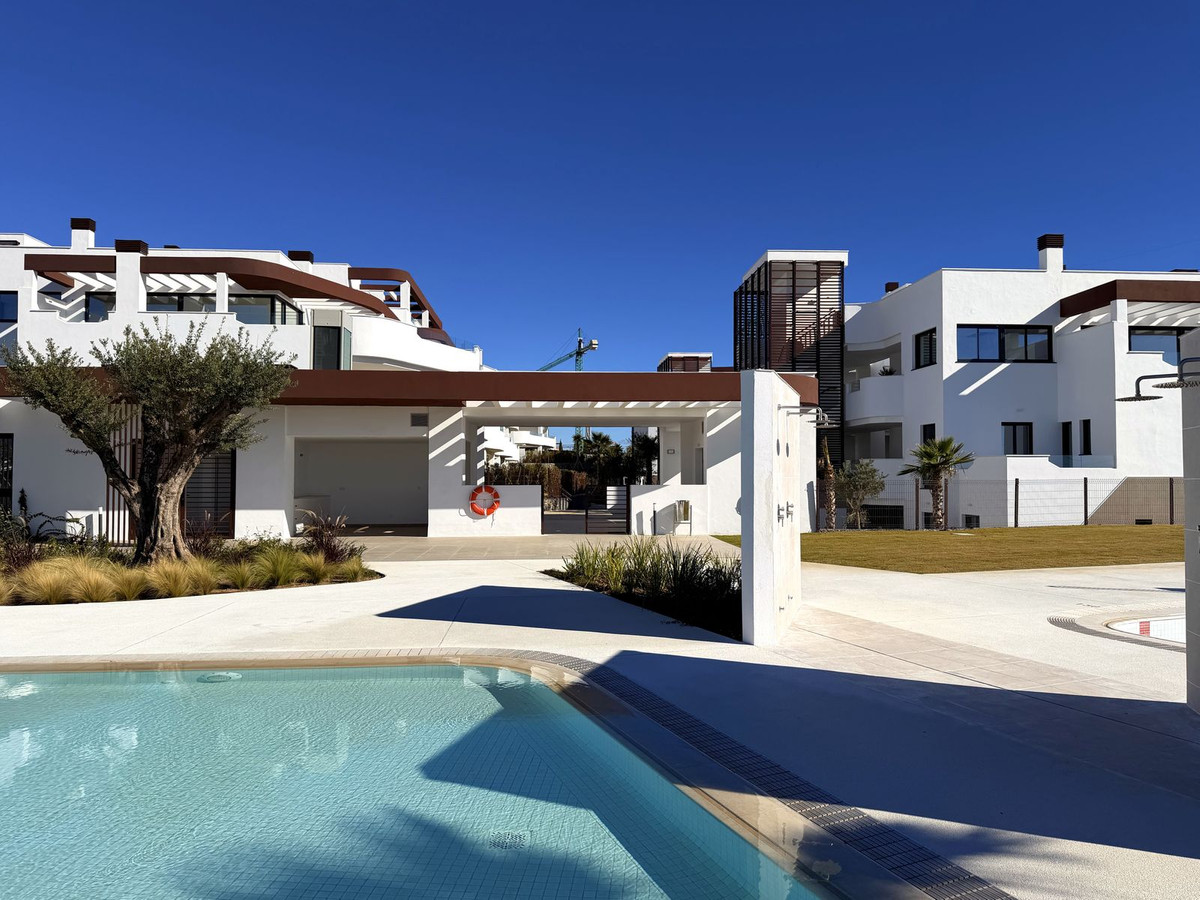 Se vende Apartamento Planta Media de 2 dormitorios en Costa Del Sol, Málaga, España