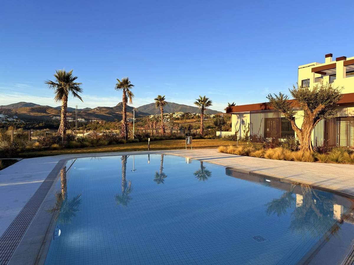 Se vende Apartamento Planta Media de 2 dormitorios en Costa Del Sol, Málaga, España