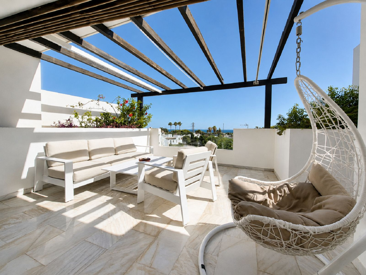 Se vende Apartamento Planta Media de 2 dormitorios en Costa Del Sol, Málaga, España
