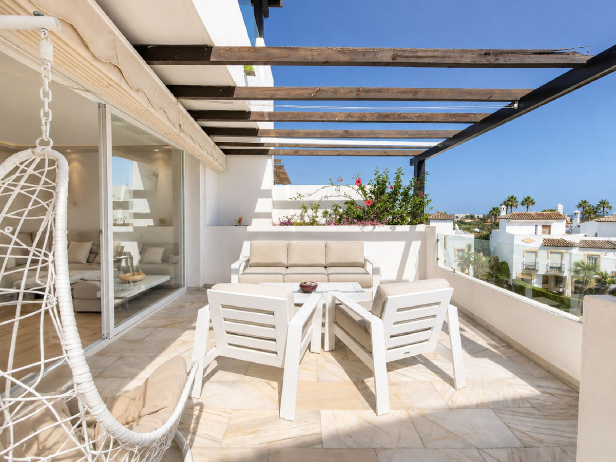 Se vende Apartamento Planta Media de 2 dormitorios en Costa Del Sol, Málaga, España