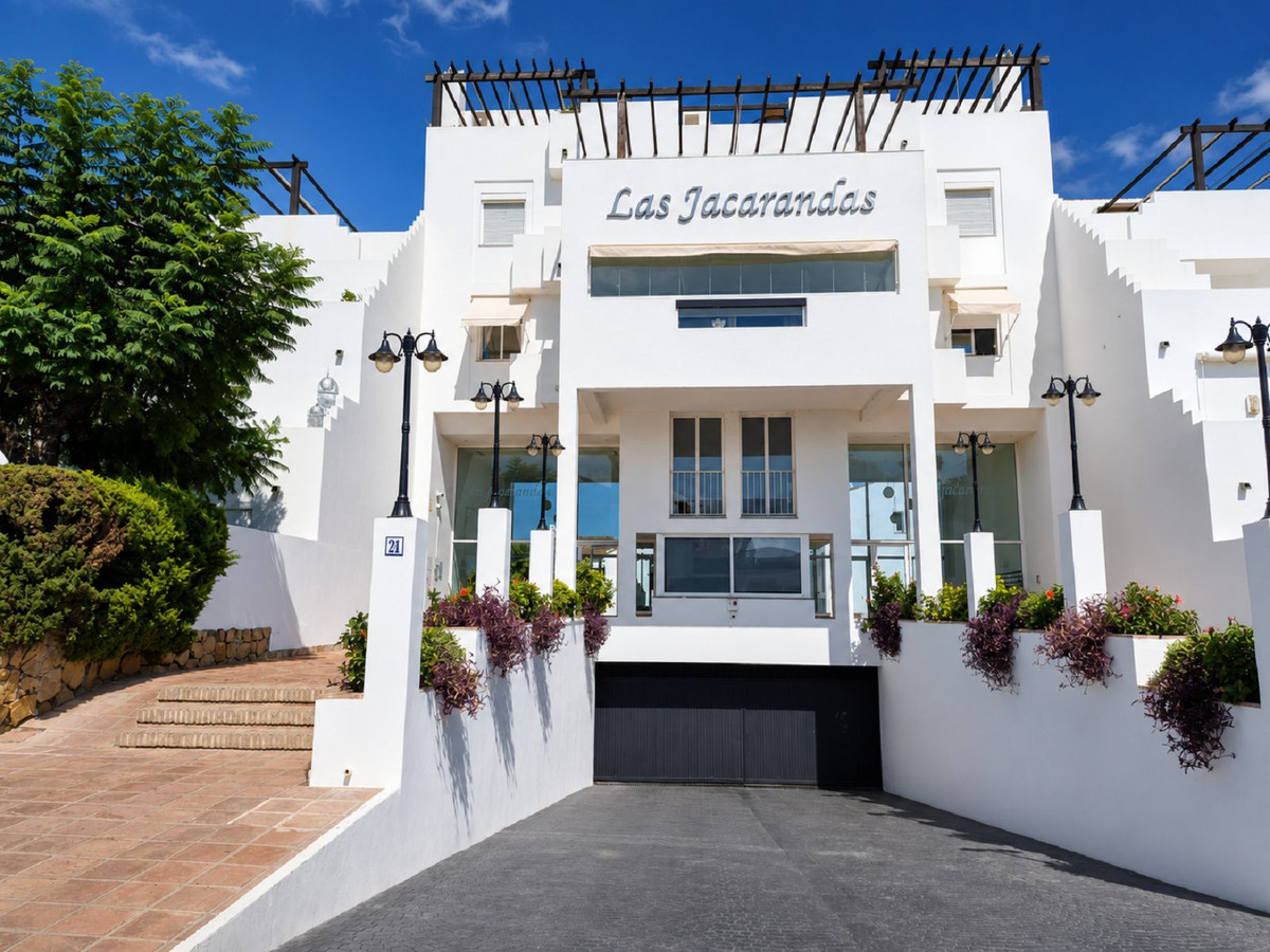 Se vende Apartamento Planta Media de 2 dormitorios en Costa Del Sol, Málaga, España