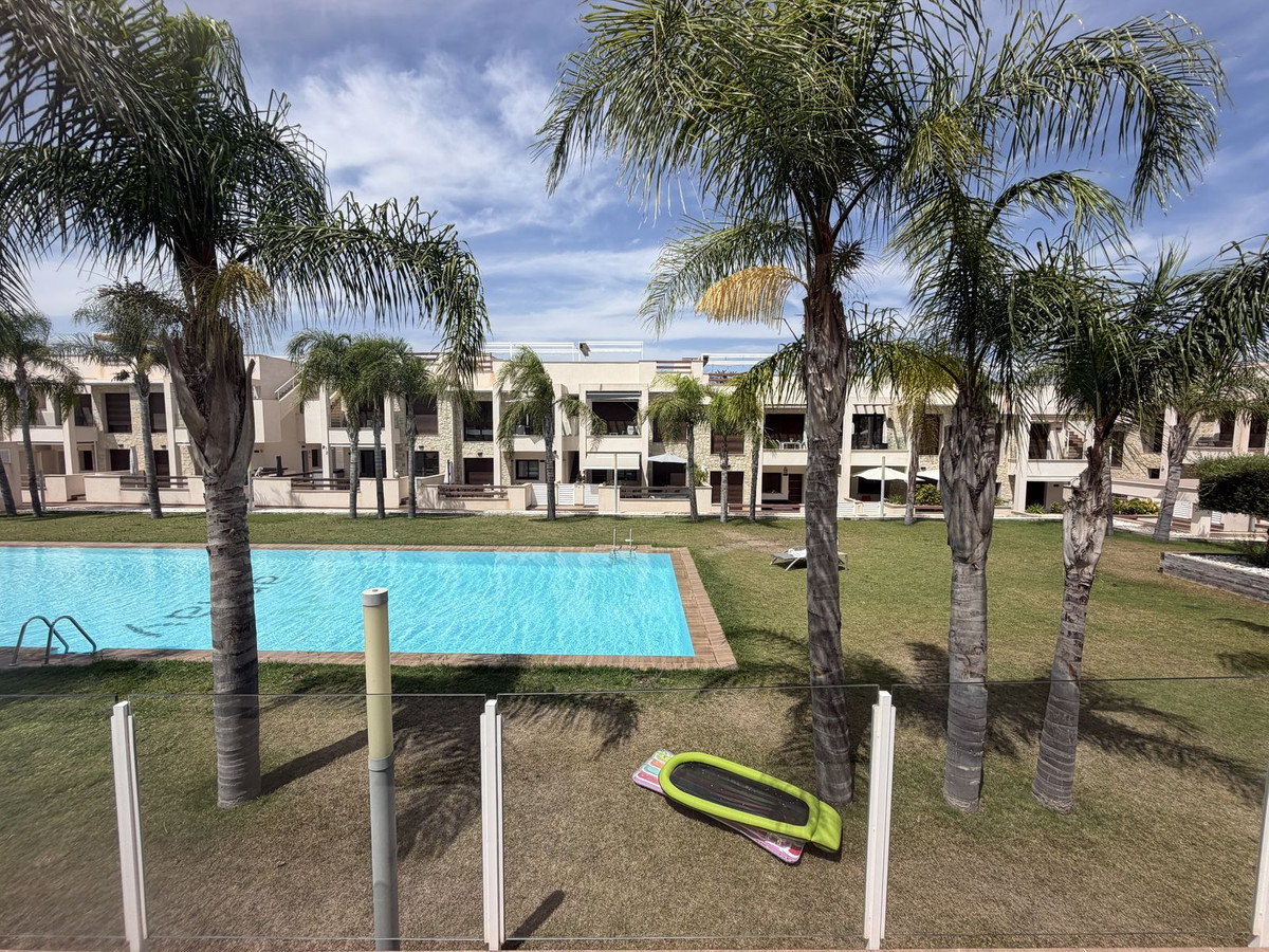 2 Bed Apartment for sale in Los Balcones Costa Blanca, Alicante, Spain