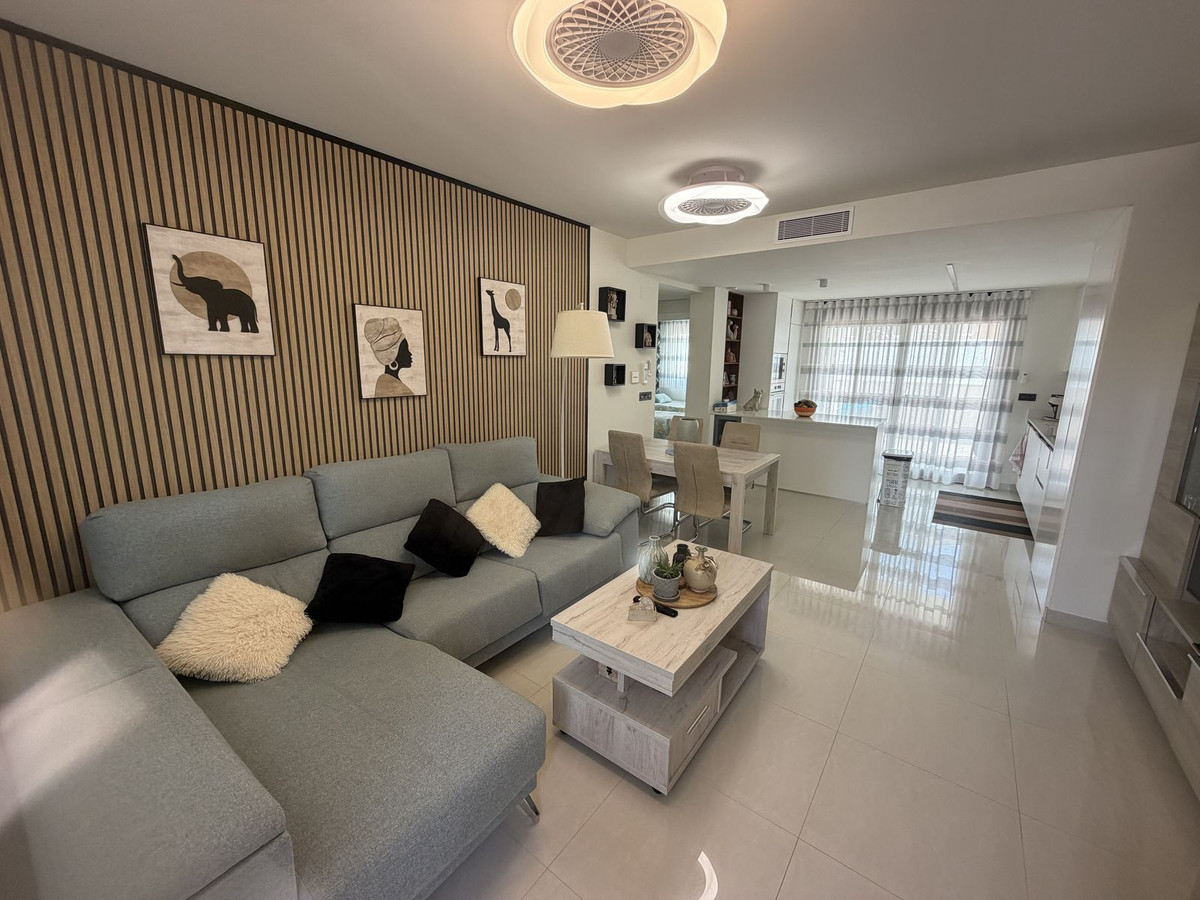 2 Bed Apartment for sale in Los Balcones Costa Blanca, Alicante, Spain
