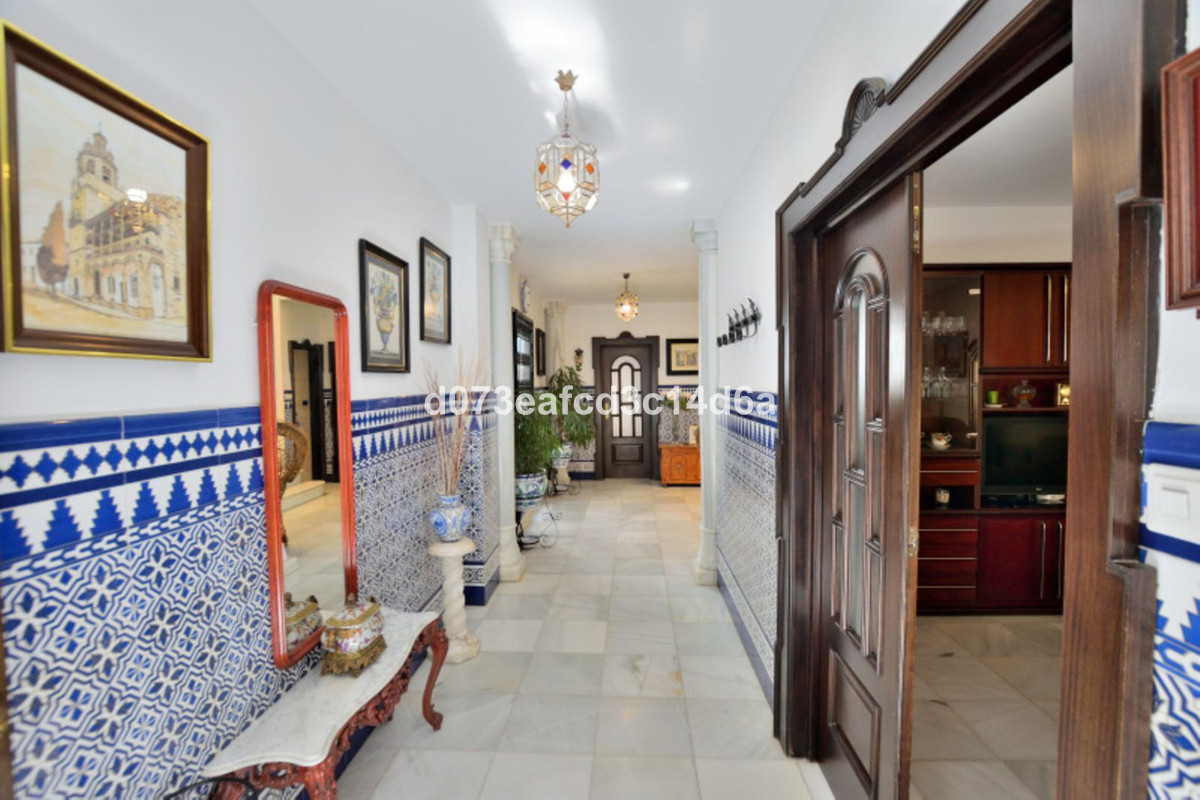 Se vende Adosada de 6 dormitorios en Costa Del Sol, Málaga, España