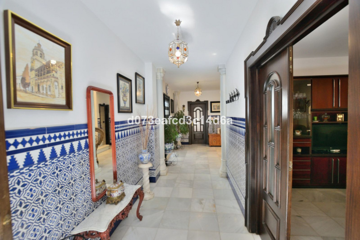 Se vende Adosada de 6 dormitorios en Costa Del Sol, Málaga, España