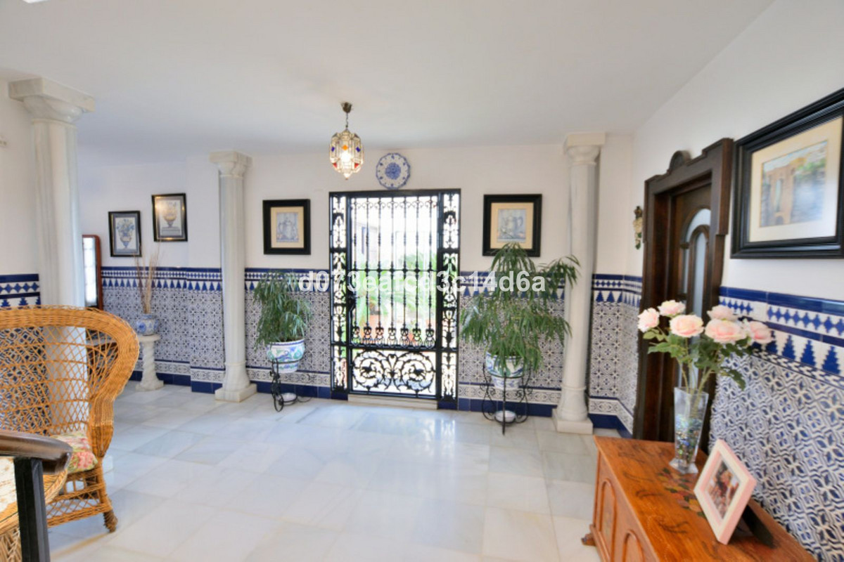 Se vende Adosada de 6 dormitorios en Costa Del Sol, Málaga, España