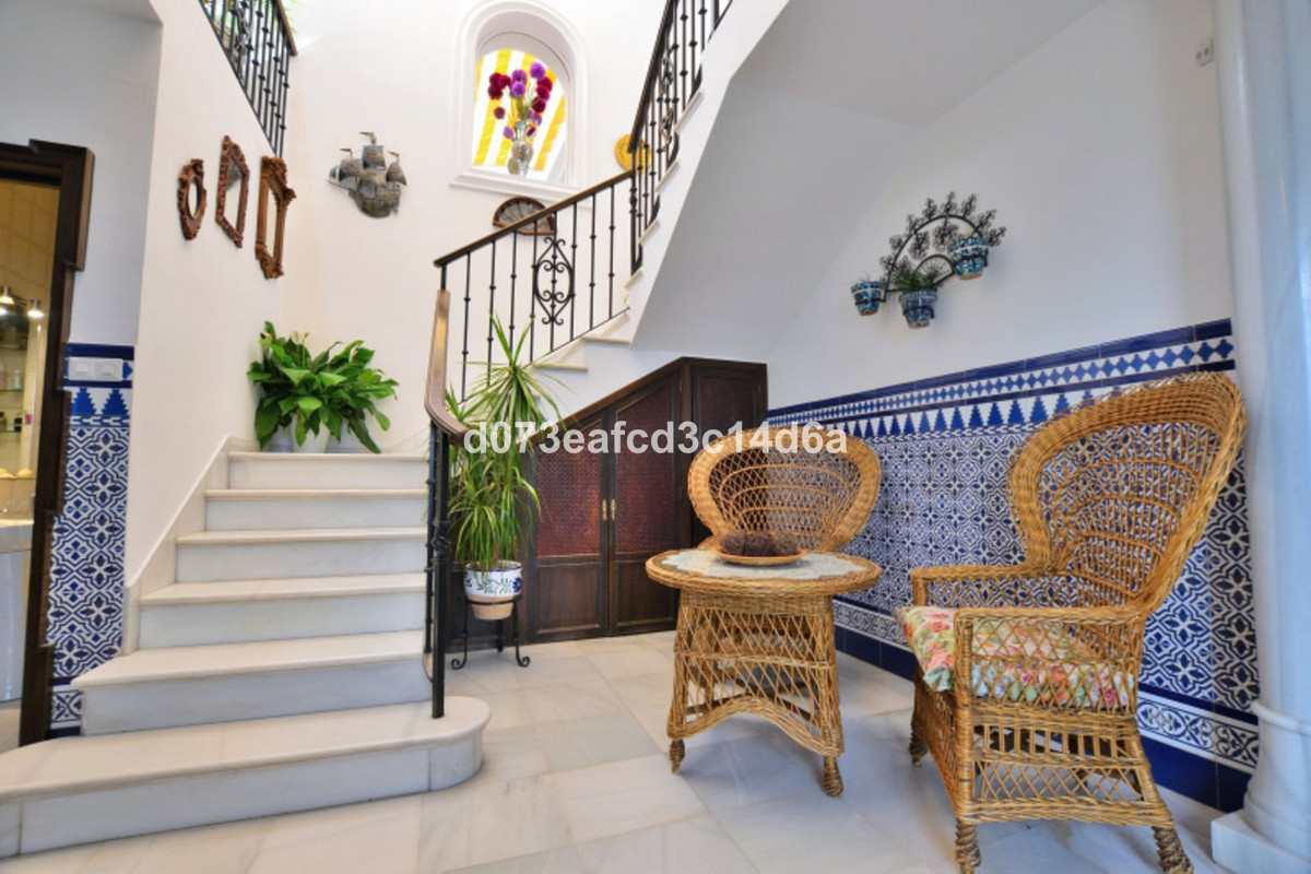Se vende Adosada de 6 dormitorios en Costa Del Sol, Málaga, España