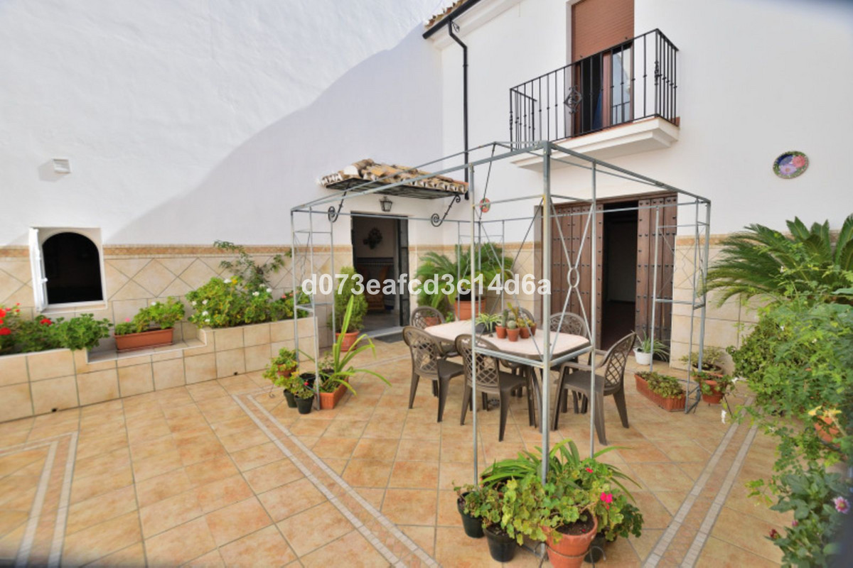 Se vende Adosada de 6 dormitorios en Costa Del Sol, Málaga, España