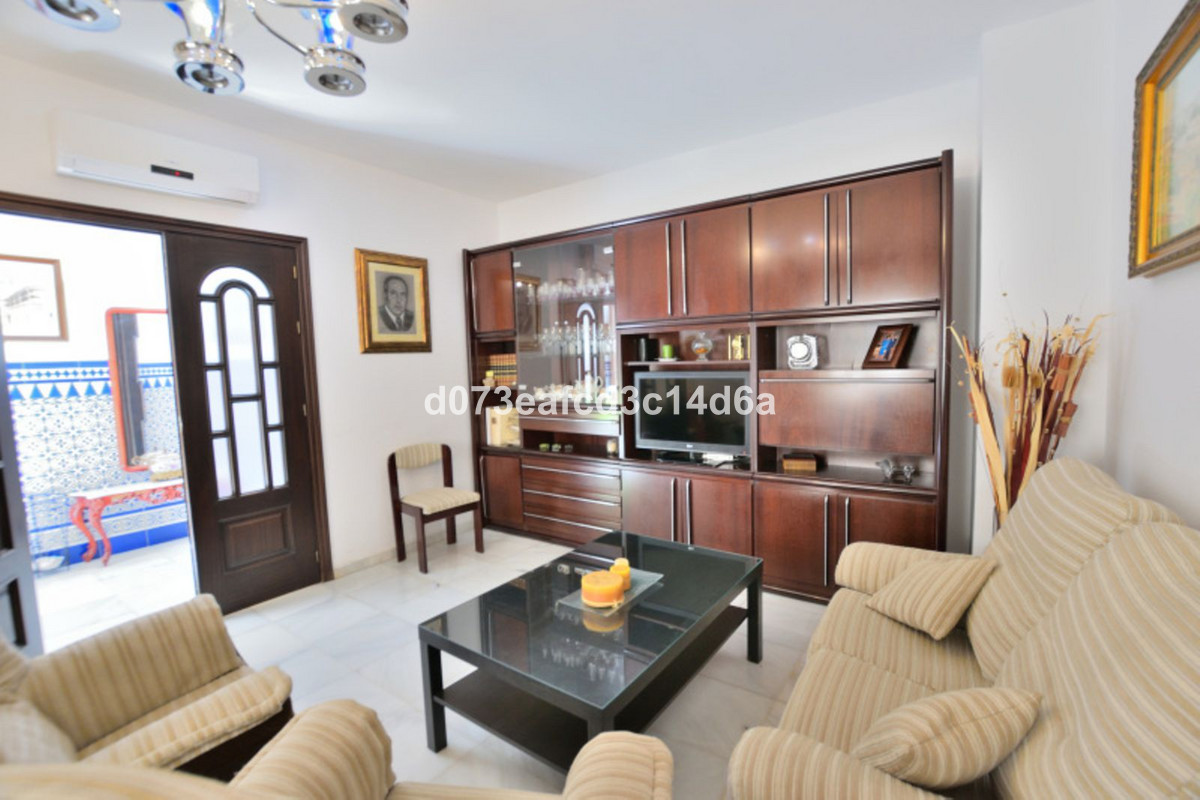 Se vende Adosada de 6 dormitorios en Costa Del Sol, Málaga, España